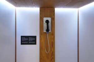 Screenshot of Inside of phone booth